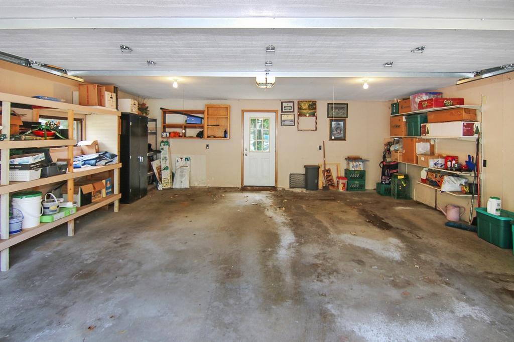 Attached Garage