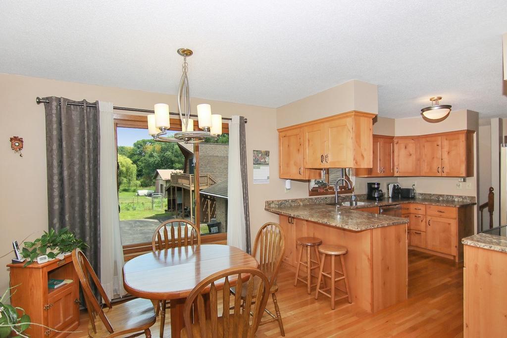 Dining/Kitchen