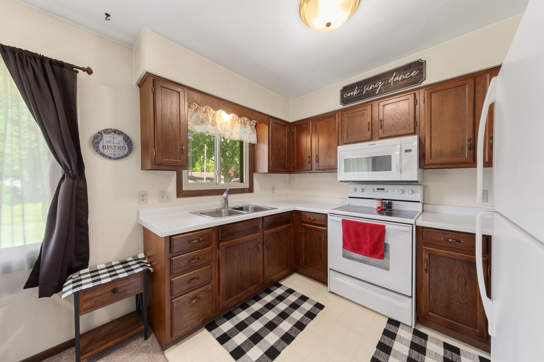 upper kitchen