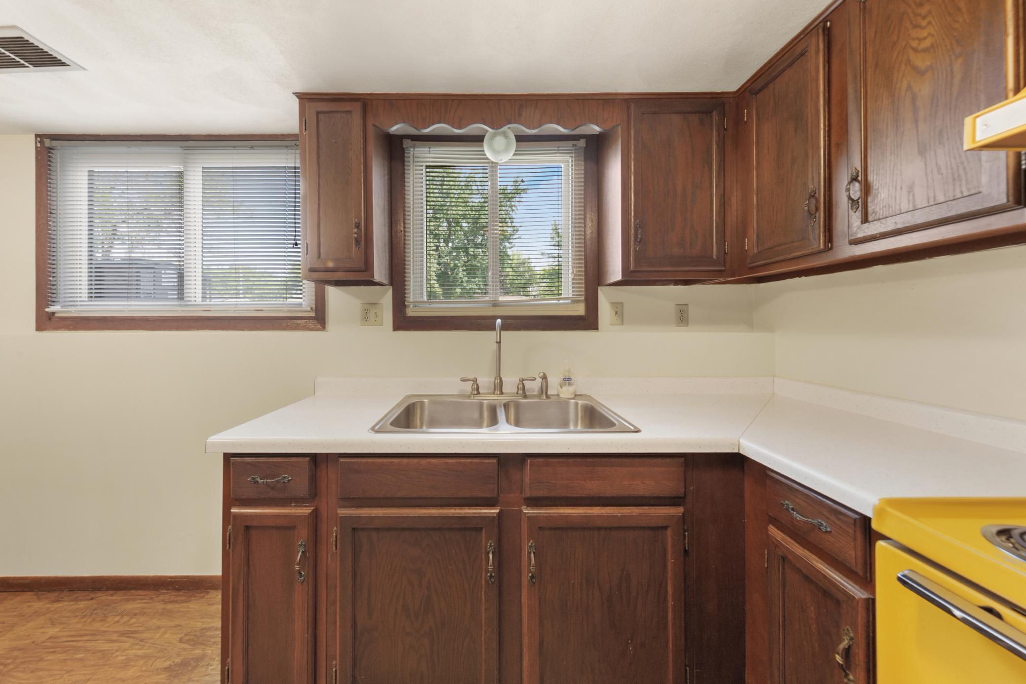 kitchen_lower