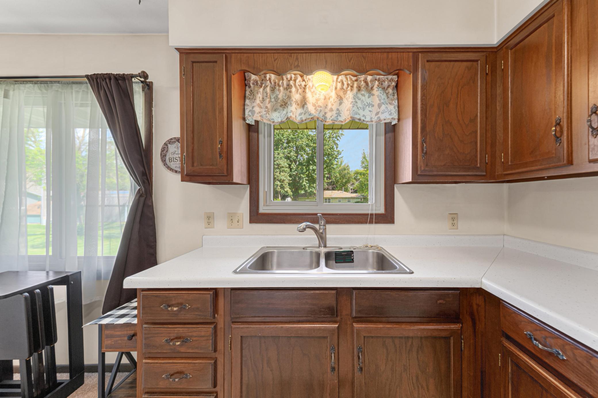 upper kitchen