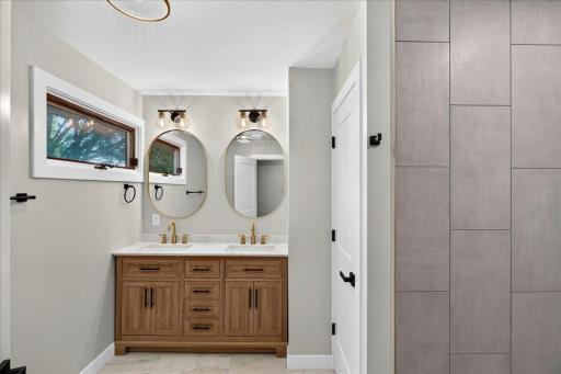8833 Canby Court, Northfield, MN 55057