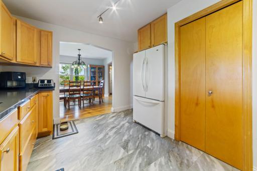 Kitchen Area | 4073 Reinke Road