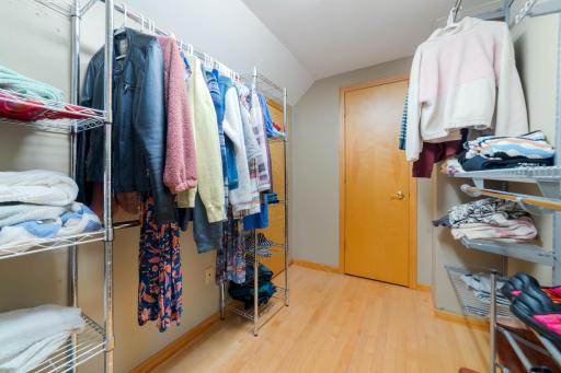 Walk-in Closet | Primary Bedroom | 4073 Reinke Road