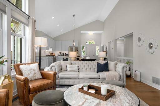 15720 17th Place N, Minneapolis, MN 55447