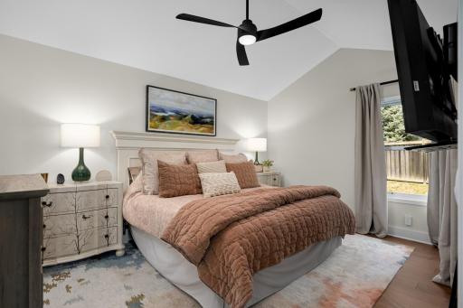 15720 17th Place N, Minneapolis, MN 55447