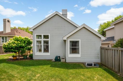 15720 17th Place N, Minneapolis, MN 55447