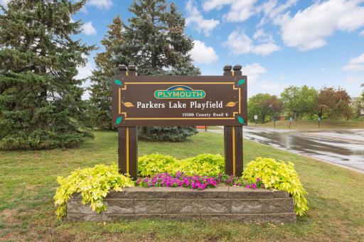 15720 17th Place N, Minneapolis, MN 55447