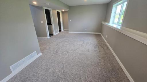 1801 12th Avenue NE, Austin, MN 55912