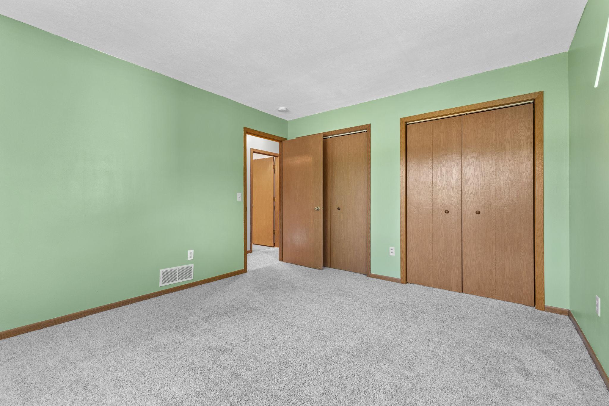 lots of closet space