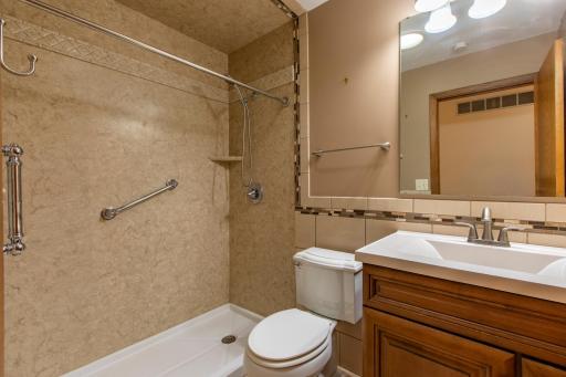 2205 Baihly Court SW, Rochester, MN 55902
