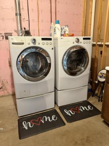 29 Laundry Stays.jpg