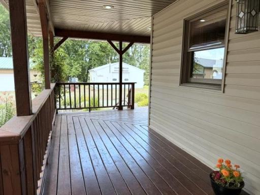 4 Wrap around Porch a.jpg