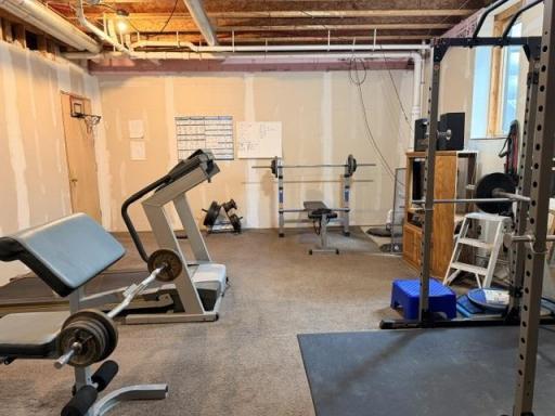 27 Basement Gym or Bedroom 4 You Pick.jpg