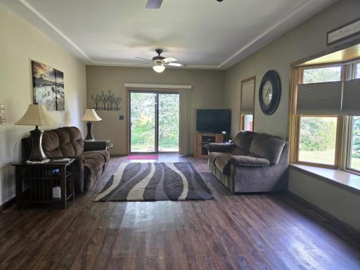 9 Living Room.jpg