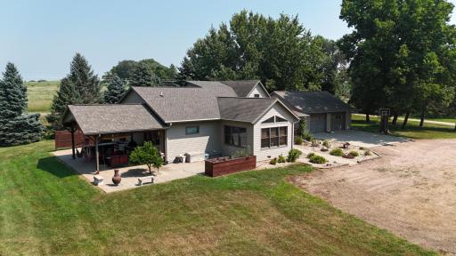 93529 500th Avenue, Windom, MN 56101