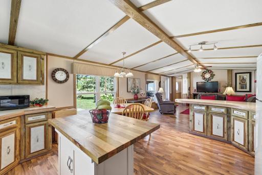 910 Lake Shore Boulevard, Wahkon, MN 56386