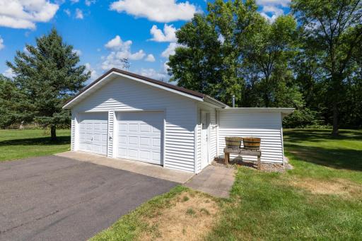 910 Lake Shore Boulevard, Wahkon, MN 56386