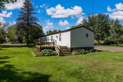 910 Lake Shore Boulevard, Wahkon, MN 56386