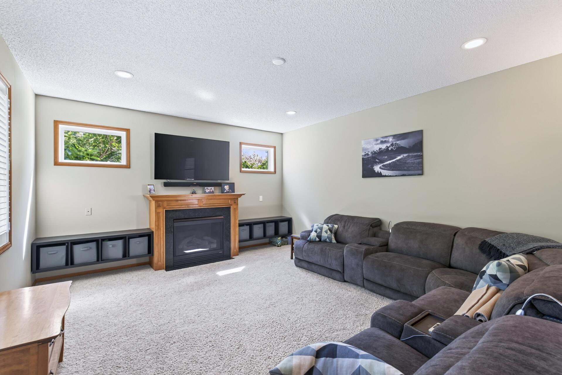 Love the Great Room with neutral carpet - and lots of windows