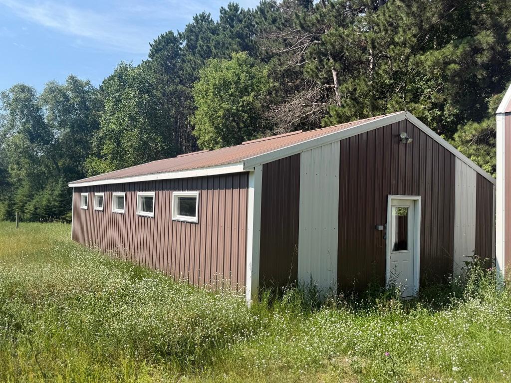 Pole building 24 x 48 with cement and electric installed. Power was disconnected but can easily be reconnected.