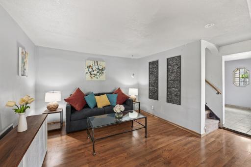 158 Moreland Avenue E, West Saint Paul, MN 55118