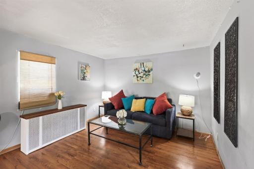 158 Moreland Avenue E, West Saint Paul, MN 55118