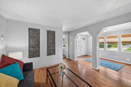 158 Moreland Avenue E, West Saint Paul, MN 55118