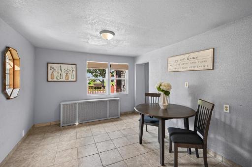 158 Moreland Avenue E, West Saint Paul, MN 55118