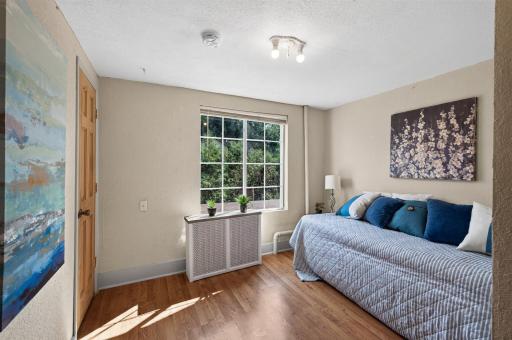 158 Moreland Avenue E, West Saint Paul, MN 55118