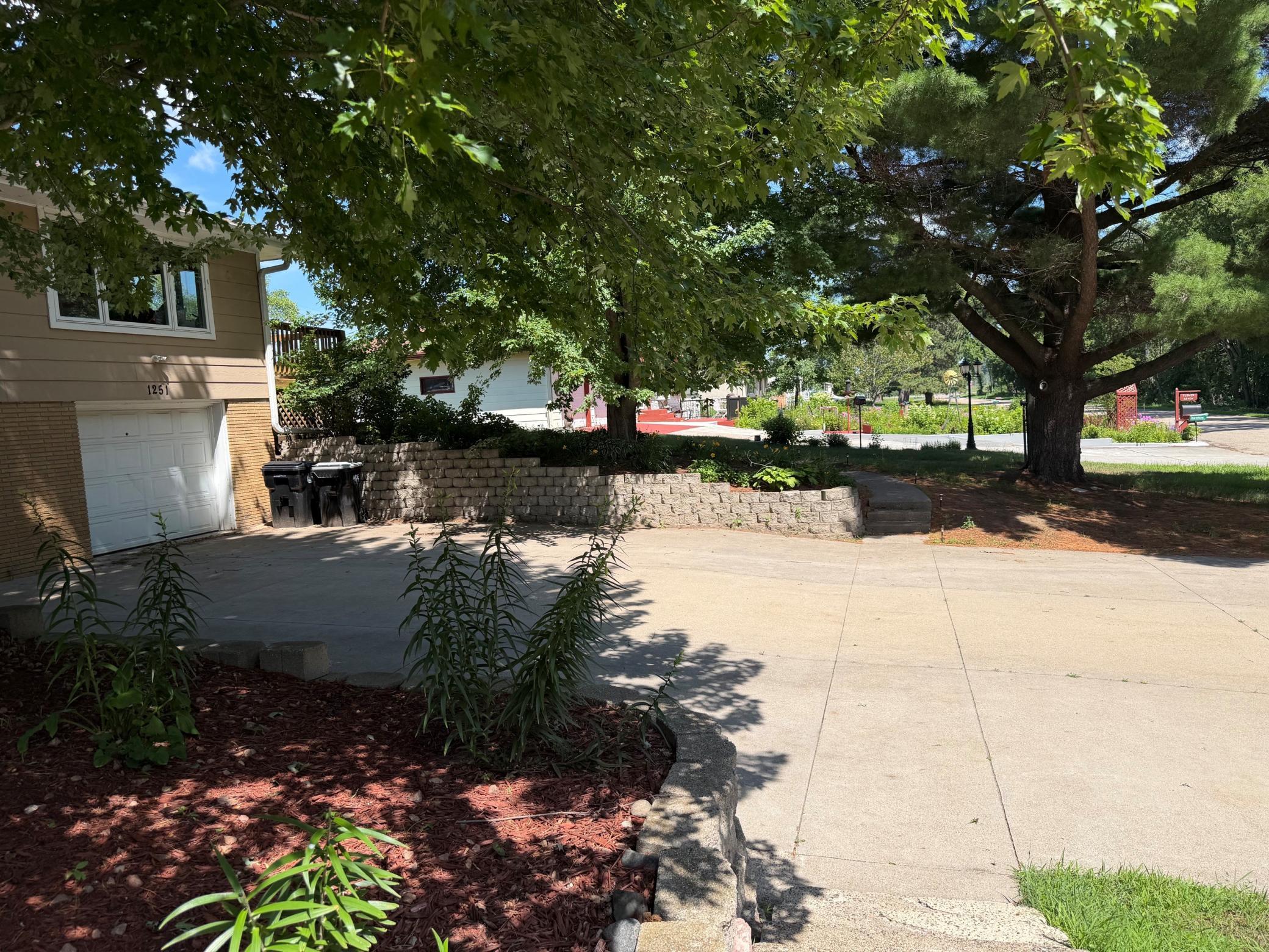 1247 1251 167th exterior 2.jpg