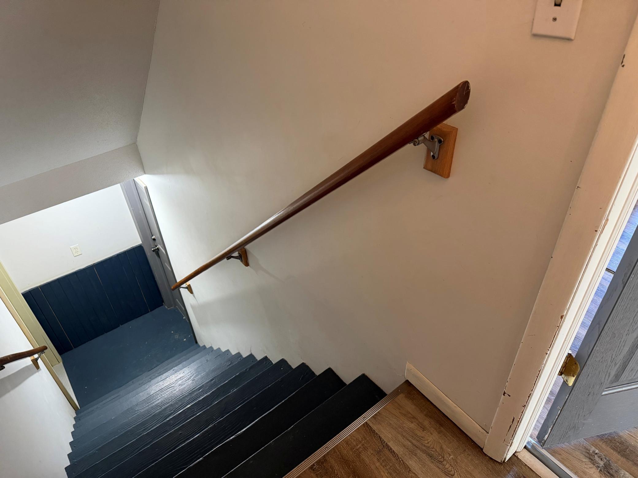 1247 & 1251 167th shared hallway.jpg