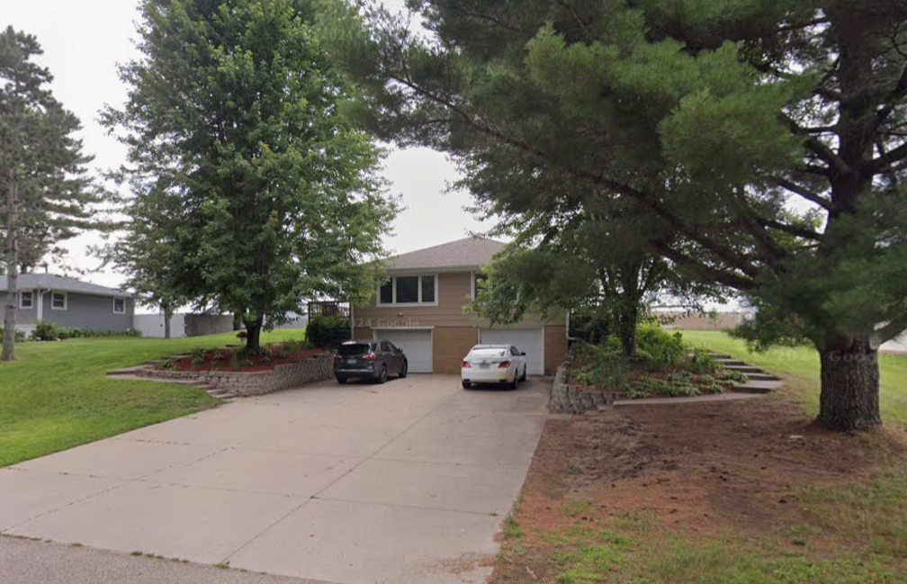 1247-1251 167th Ave NE Ham Lake.png