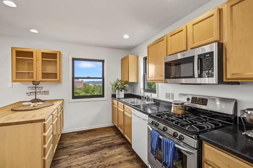 Efficient kitchen layout