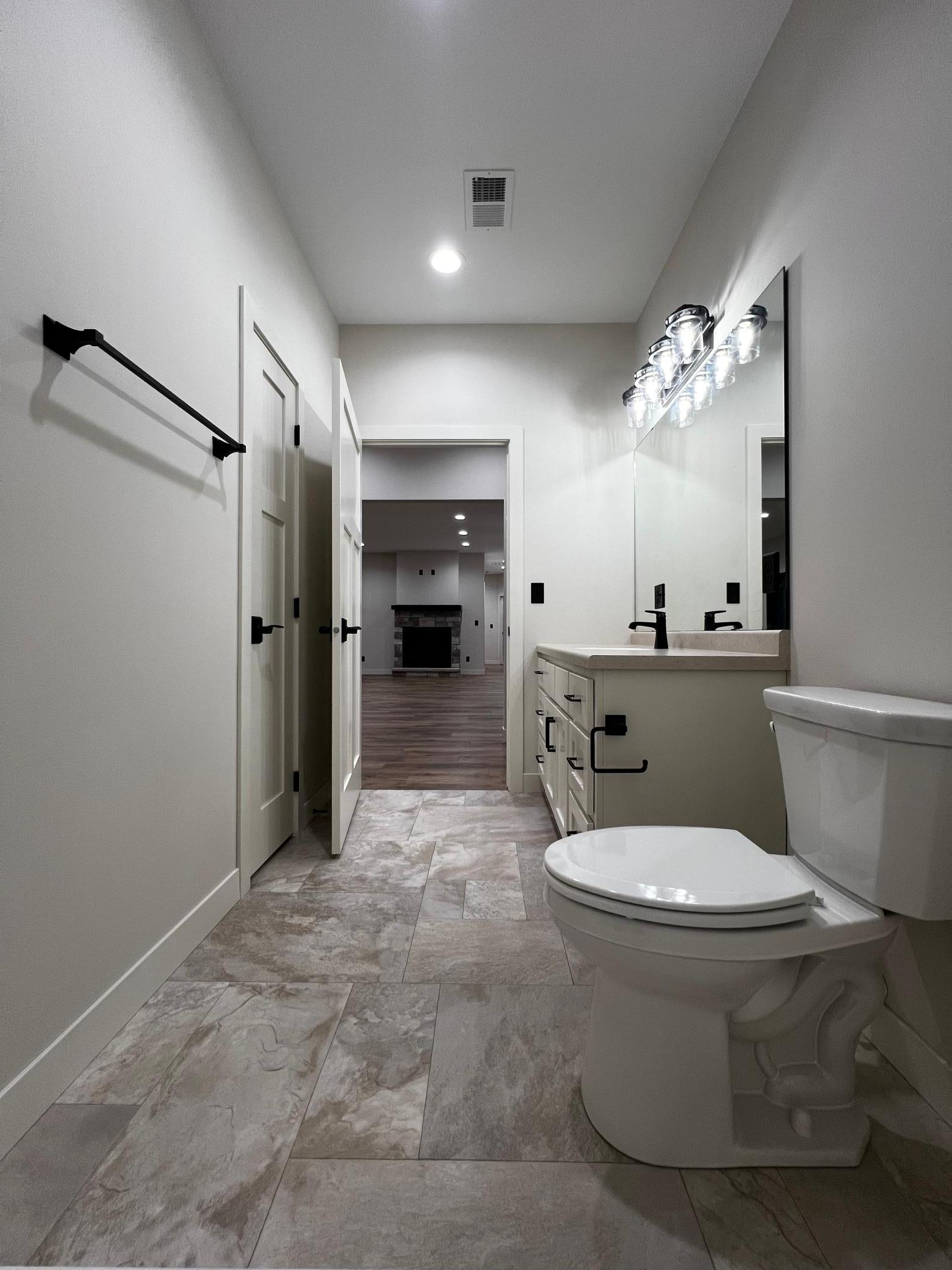 Main Bathroom