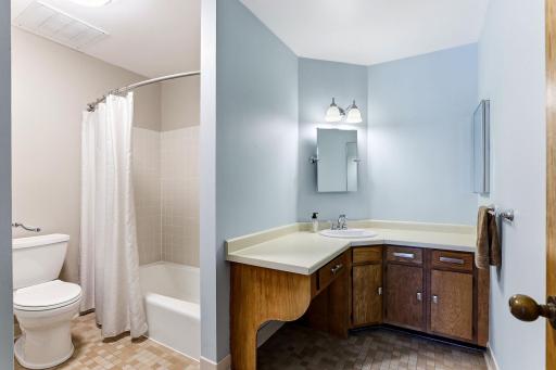 Full bathroom with plentiful vanity space & storage. New Toilet in 2026