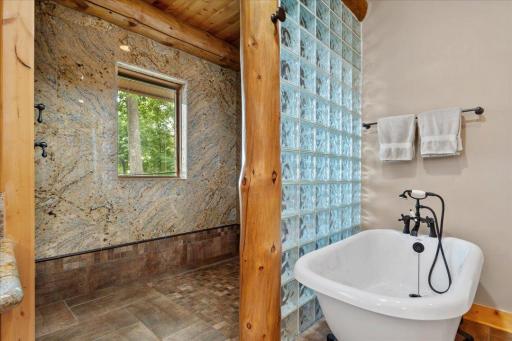 2468 Maple Drive SW, Nisswa, MN 56468