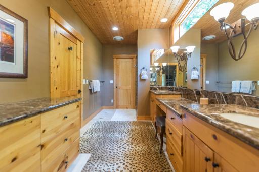 2468 Maple Drive SW, Nisswa, MN 56468