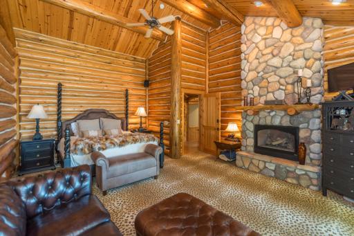 2468 Maple Drive SW, Nisswa, MN 56468