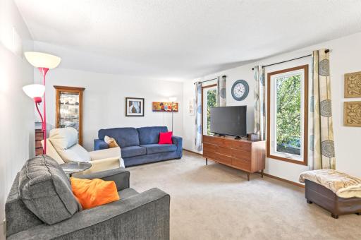 3833 40th Avenue S, Minneapolis, MN 55406