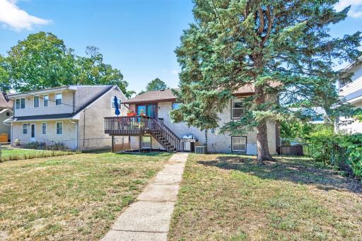 3833 40th Avenue S, Minneapolis, MN 55406