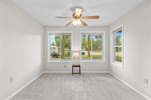 659 Belland Avenue, Vadnais Heights, MN 55127