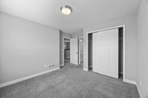 1120 152nd Avenue NW, Andover, MN 55304
