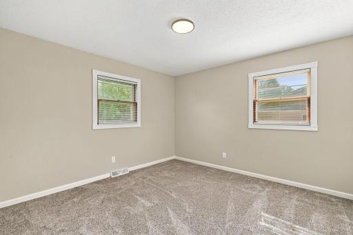 916 Birch Avenue W, Hector, MN 55342