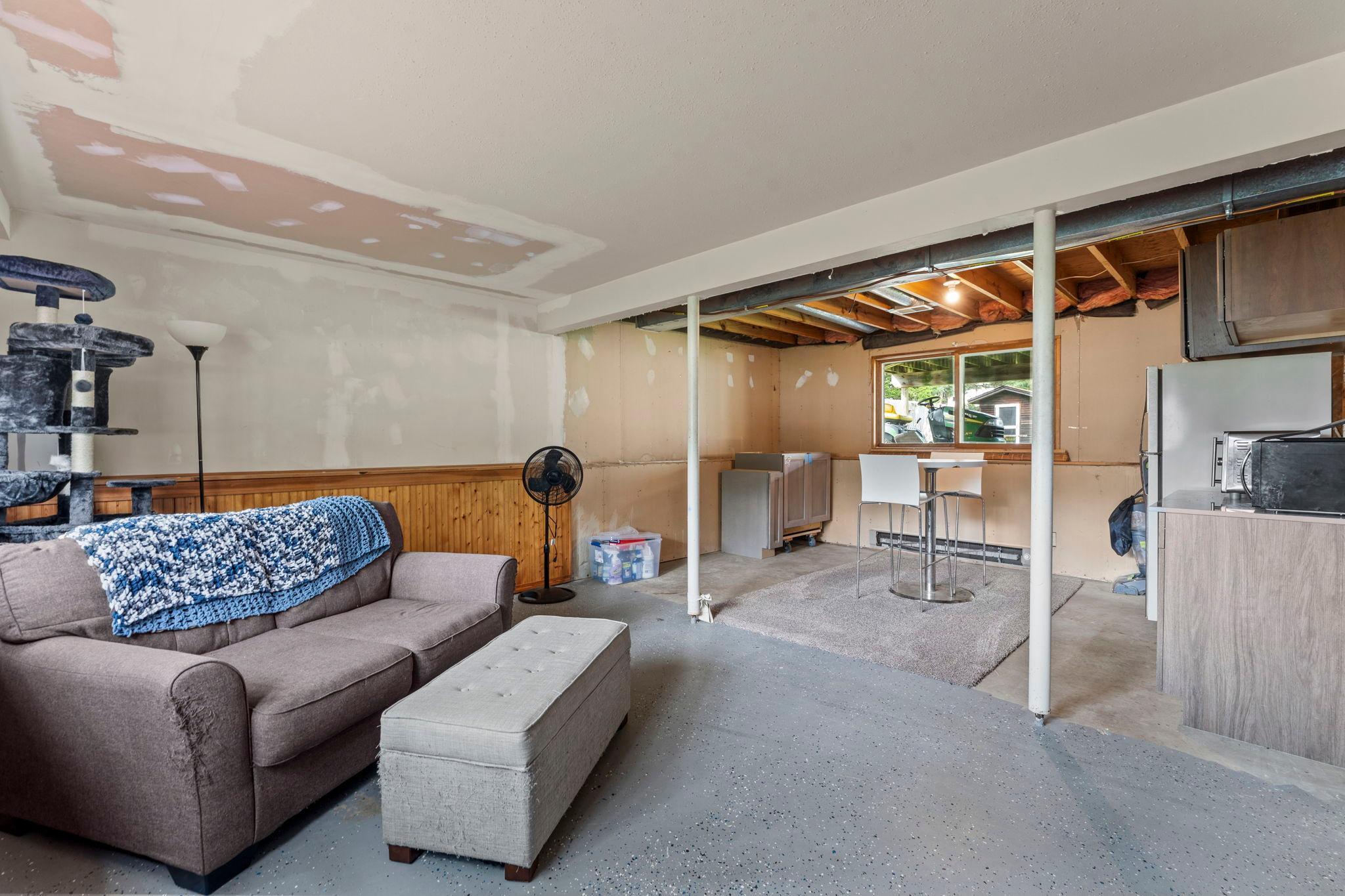 28-web-or-mls-681 Utah Ave-118.jpg