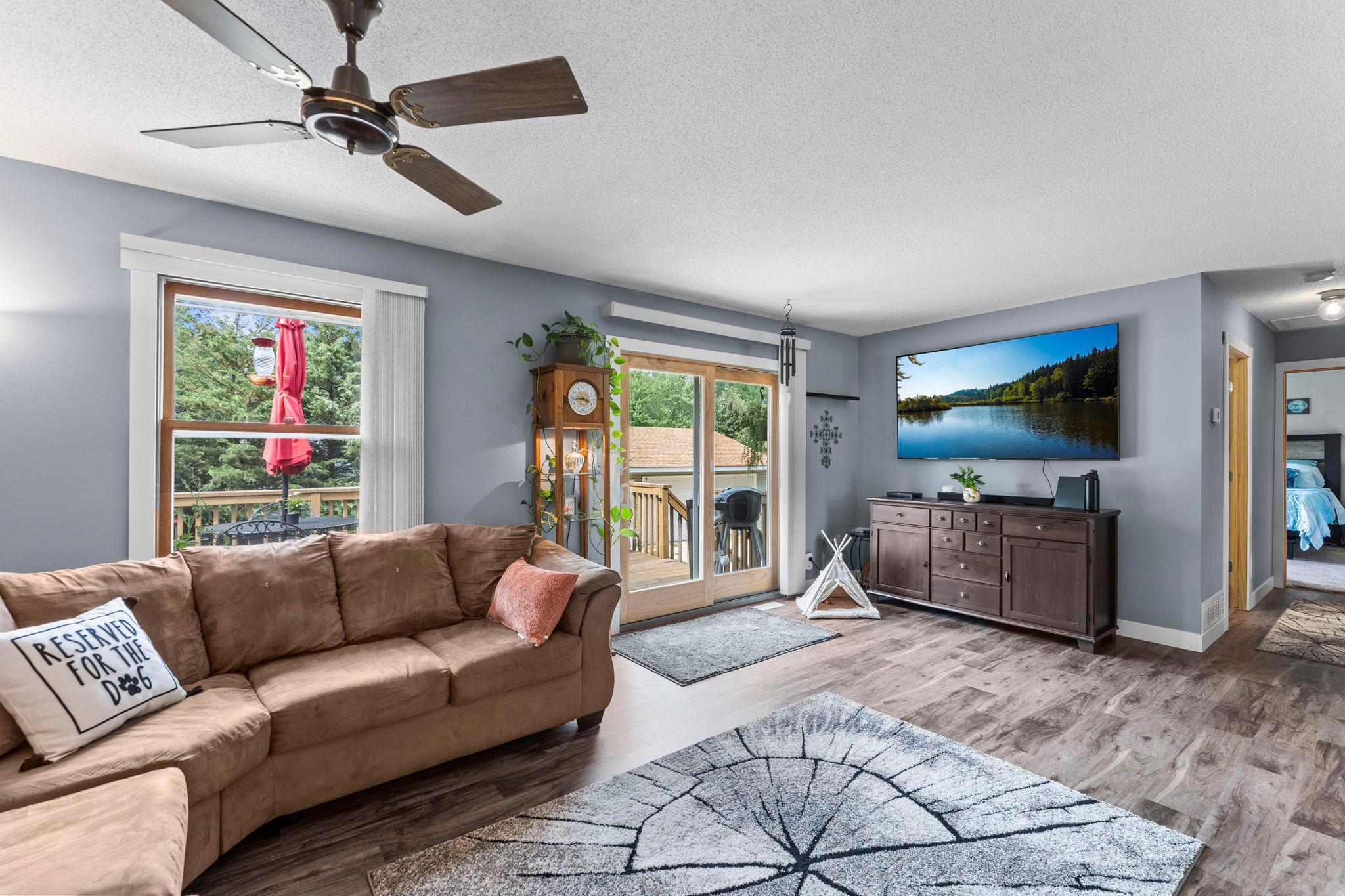 8-web-or-mls-681 Utah Ave-18.jpg