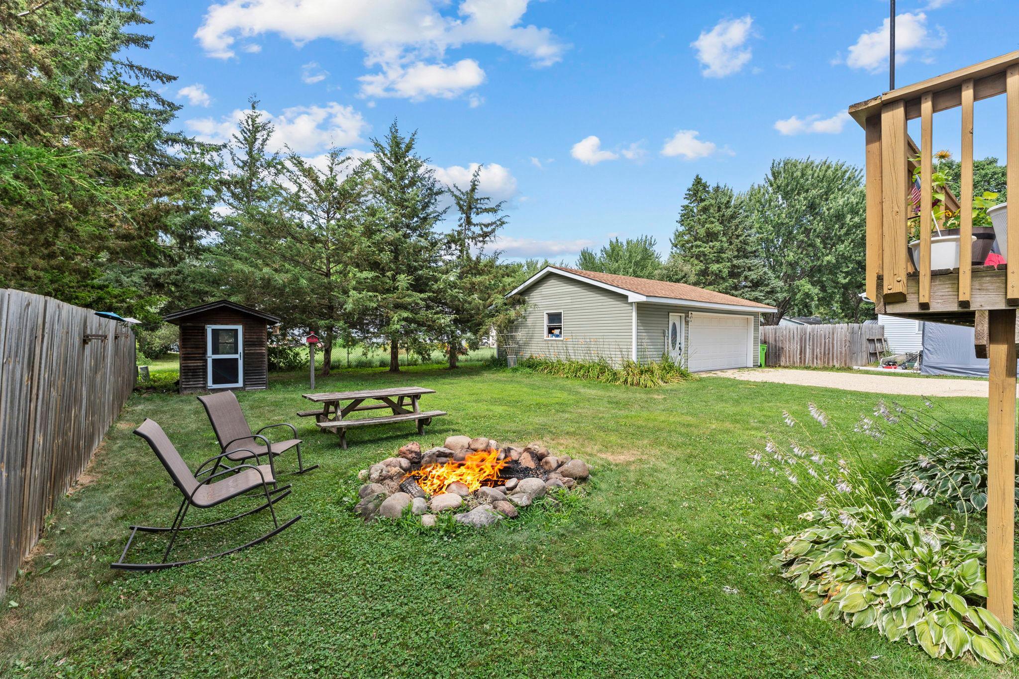 44-web-or-mls-681 Utah Ave-198.jpg