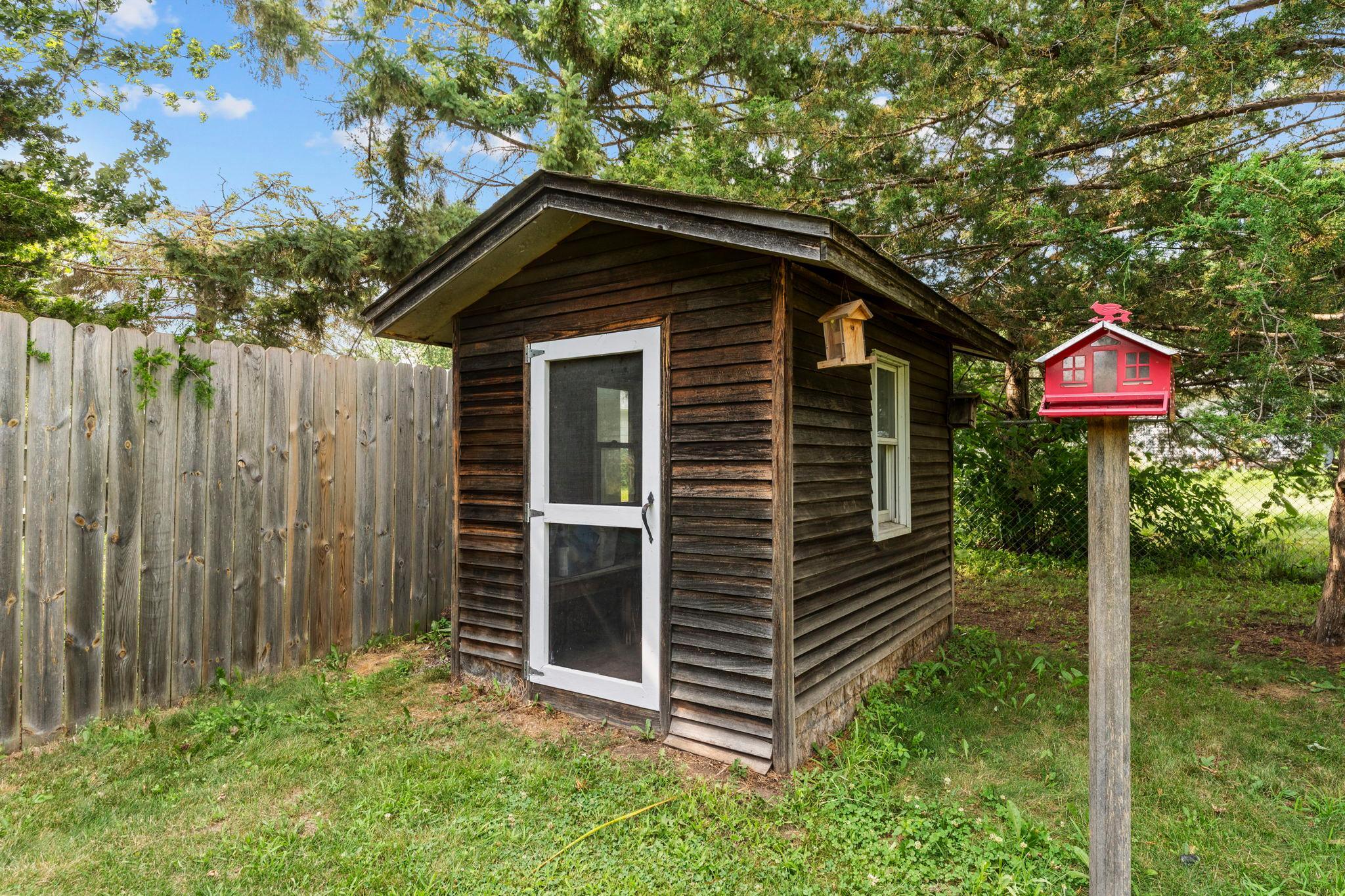 45-web-or-mls-681 Utah Ave-208.jpg