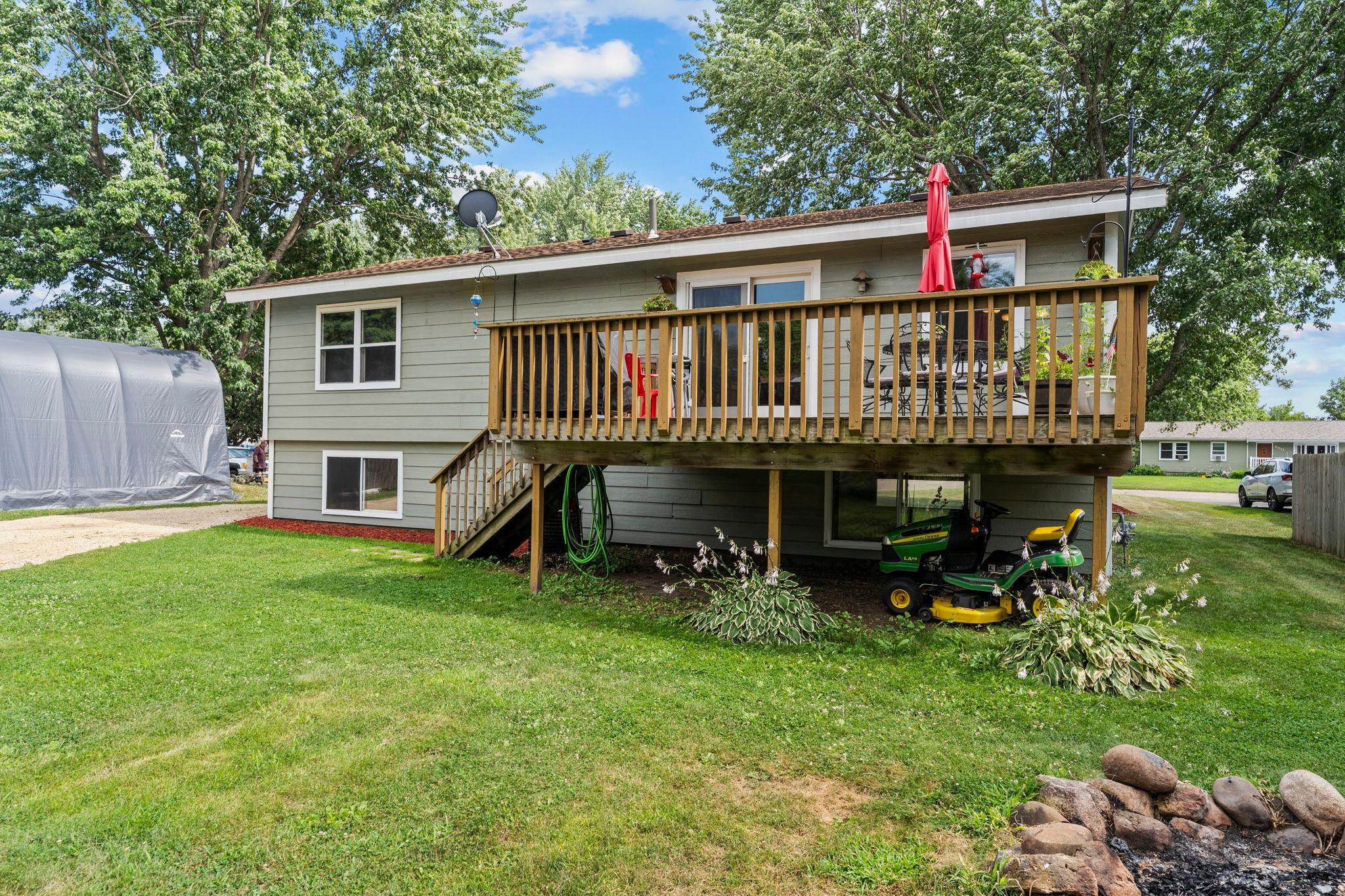 43-web-or-mls-681 Utah Ave-193.jpg
