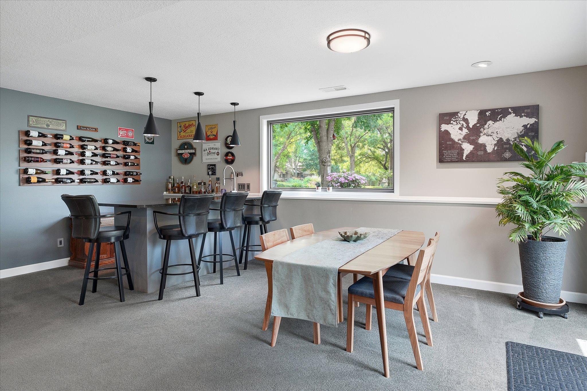 Wet bar and additional space for game table and/or crafts